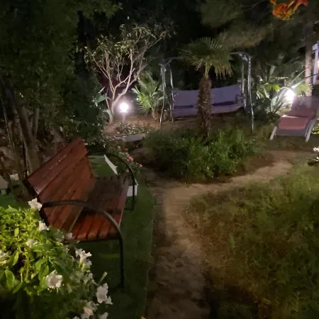 Dalibor Wellness, 2 Jacuzzies, Sauna, Parking, Grill, Observatory, Mediterranean Garden *