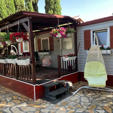 Appartamento Dalibor Wellness, 2 Jacuzzies, Sauna, Parking, Grill, Observatory, Mediterranean Garden *