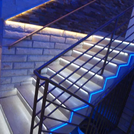 Appartamento Dalibor Wellness, 2 Jacuzzies, Sauna, Parking, Grill, Observatory, Mediterranean Garden Nin