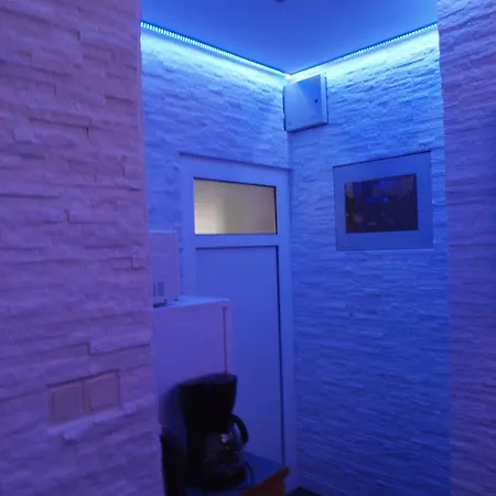 Apartament And Dalibor Nin