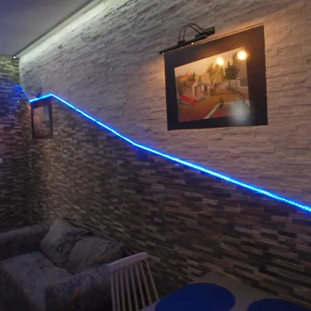 Appartamento Dalibor Wellness, 2 Jacuzzies, Sauna, Parking, Grill, Observatory, Mediterranean Garden Nin