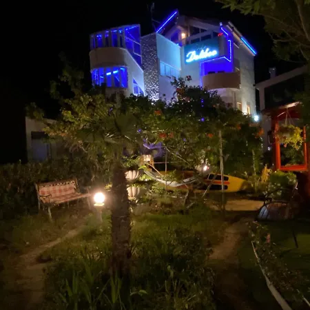 Lejlighed And Dalibor Nin