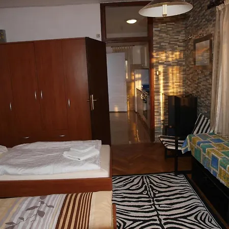 And Dalibor Apartment *