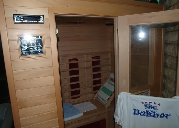 And Dalibor アパート *