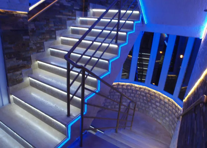 And Dalibor アパート *