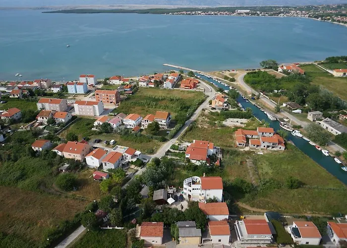 דירה And Dalibor *